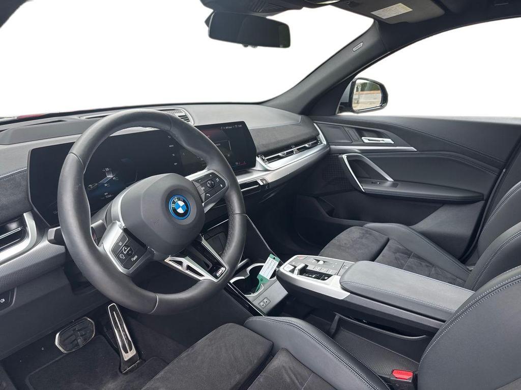 BMW iX2 20 MSport Pro eDrive