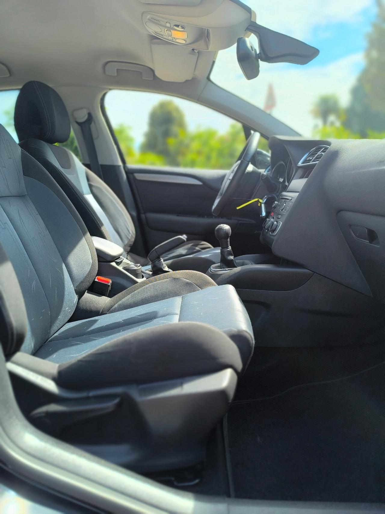 Citroen C4 1.6 HDi 110 Business