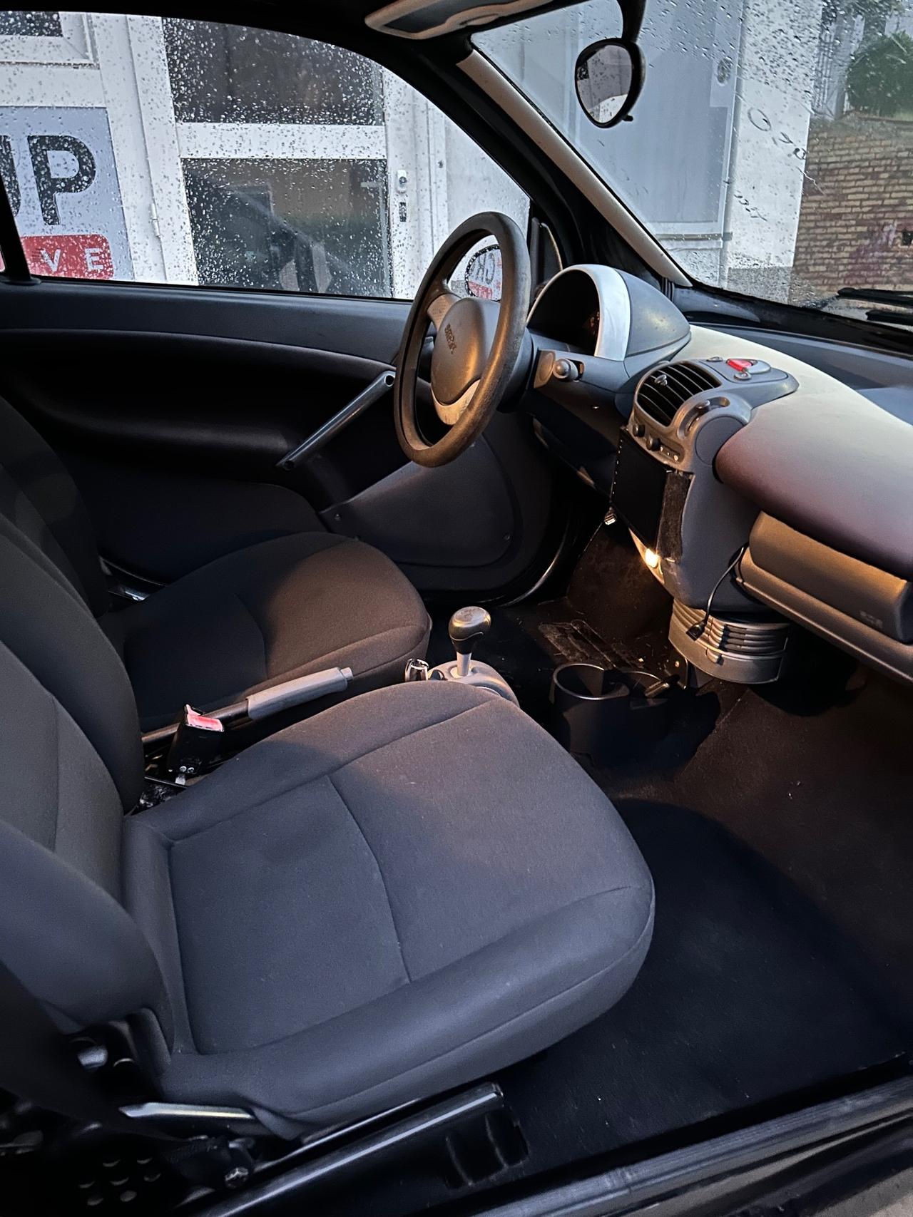 Smart 700 city-coupé pulse
