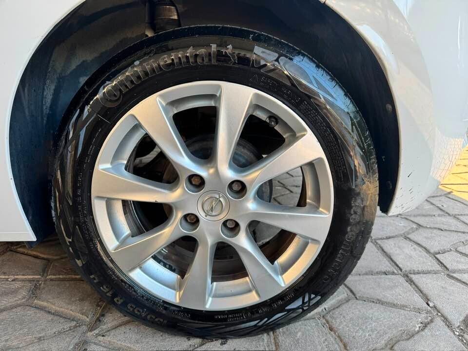 Opel Corsa 1.2 Edition