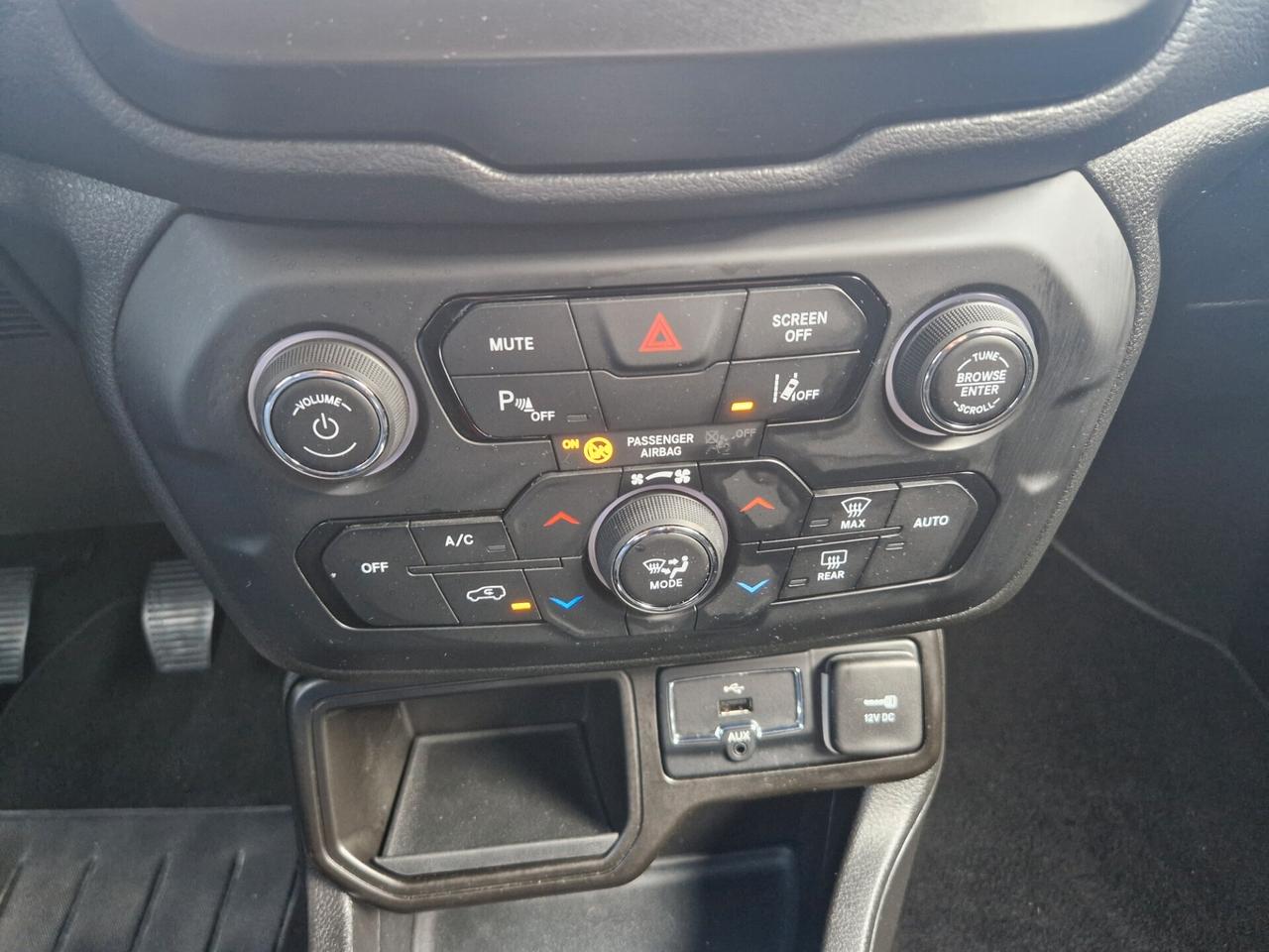 Jeep Renegade 1.0 120CV "SOLO 5.300 km" Carplay, Sensori post., Cruise