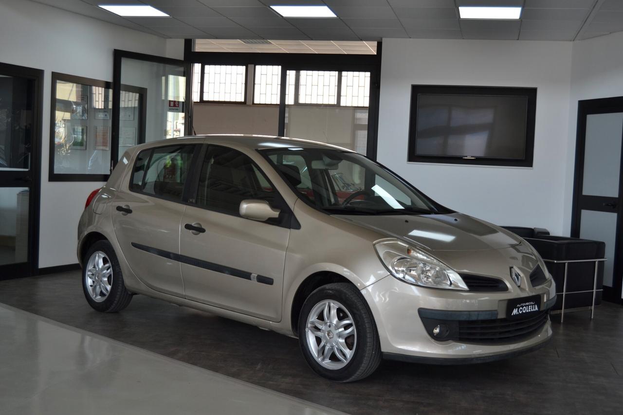 Renault Clio 1.2i 5 porte Dynamique KMDOC/Clima/ABS