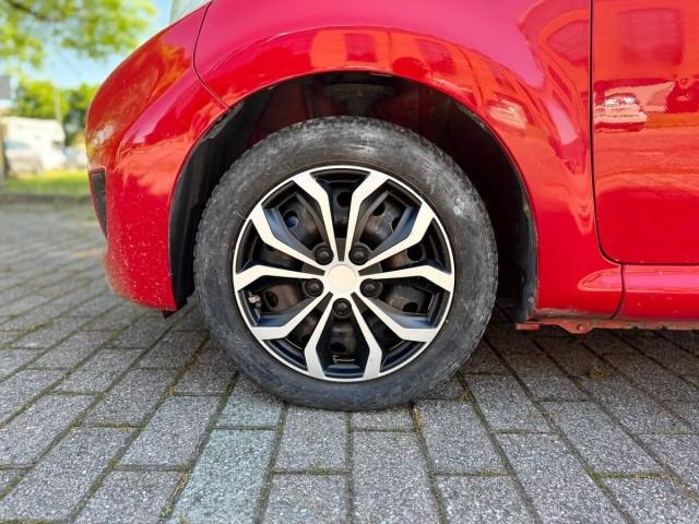 Peugeot 107 1.0 12v Allure (sweet years) 3p FL