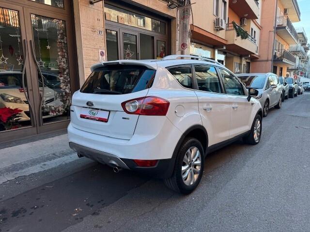 Ford Kuga 2.0 TDCi 136 CV 4WD Titanium