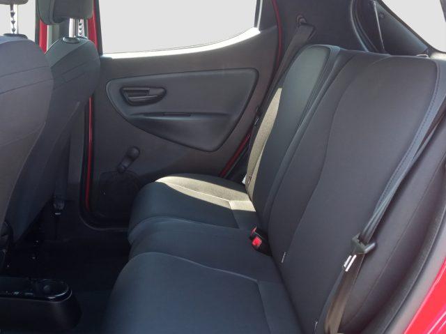 LANCIA Ypsilon Ypsilon 1.2 69 CV 5 porte Silver