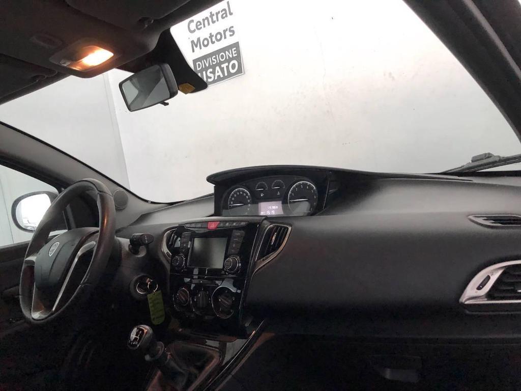 Lancia Ypsilon 5 Porte 1.2 Gold