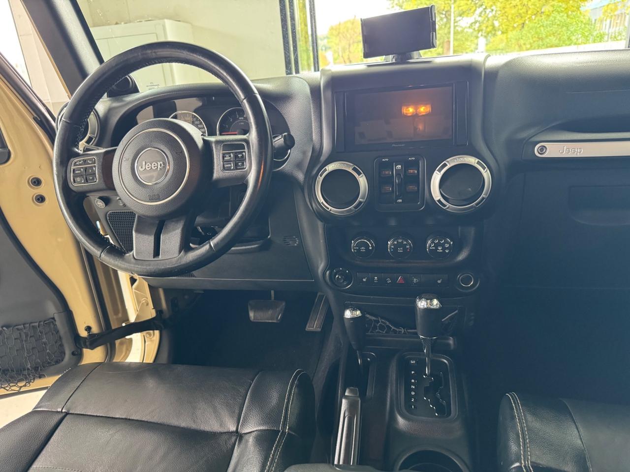 Jeep Wrangler 3.6 V6 Benz/gpl Sahara Auto