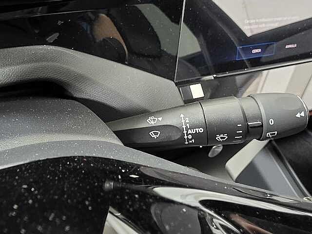 Peugeot 308 motore elettrico (54kWh) 156 CV Allure