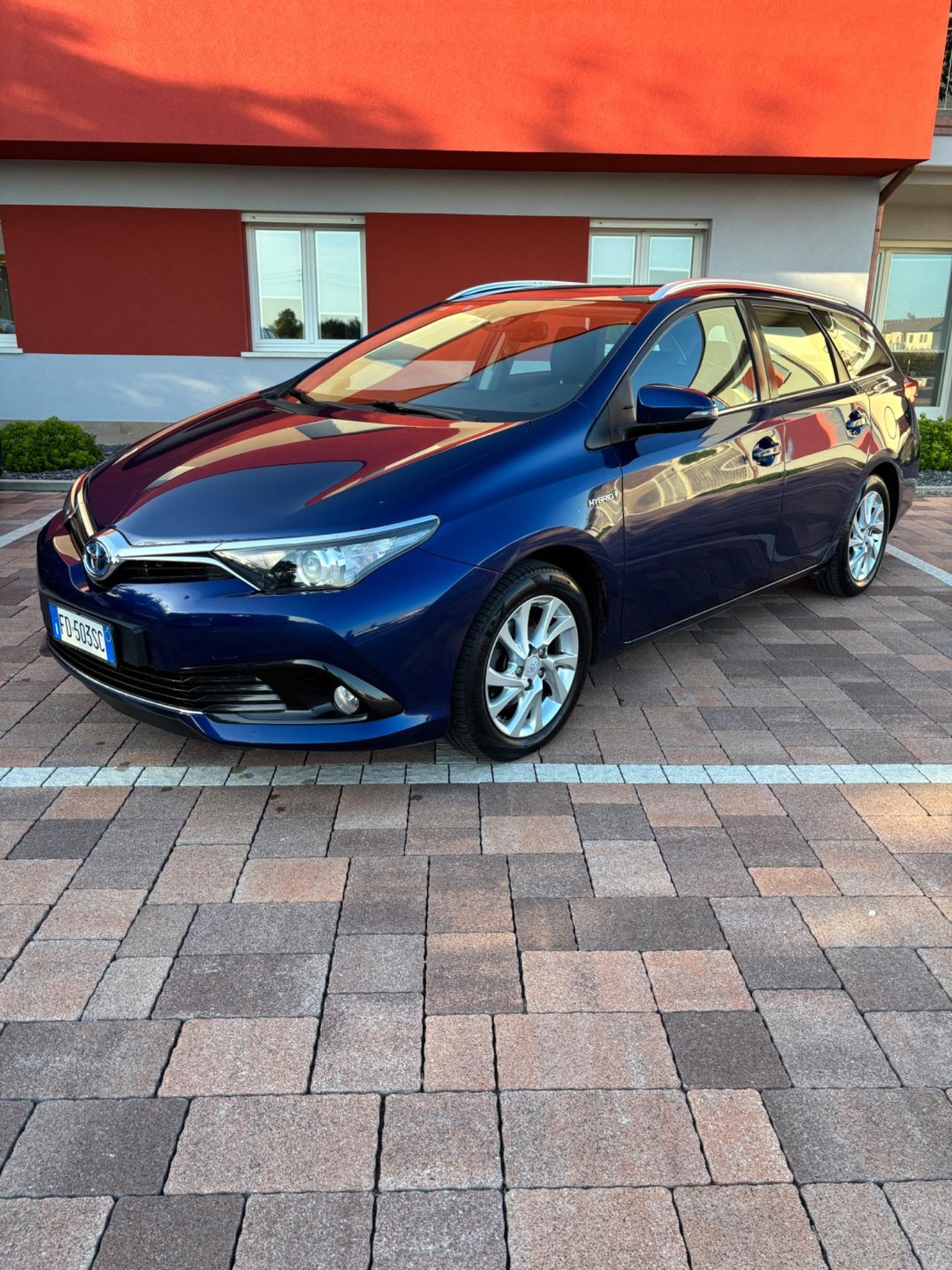 Toyota Auris Touring Sports 1.8 Hybrid Active