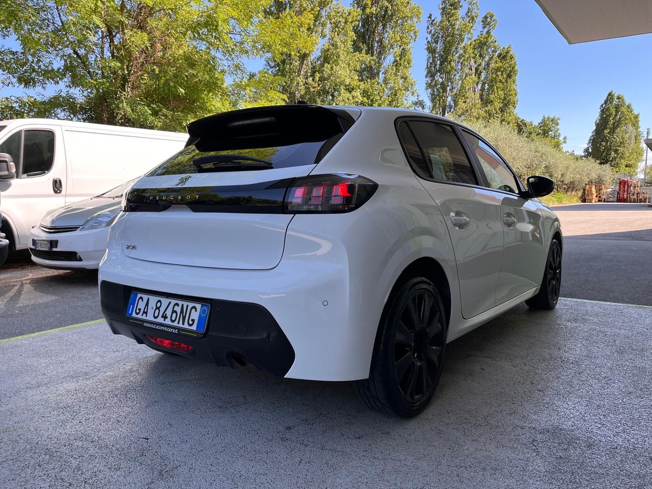 Peugeot 208 1.5 bluehdi 1Prop GARANZIA 24 MESI