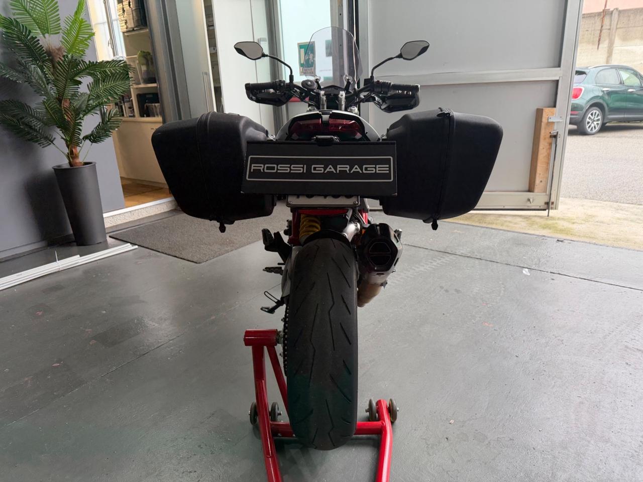 DUCATI HYPERSTRADA/HYPERMOTARD 939 WHITE SILK