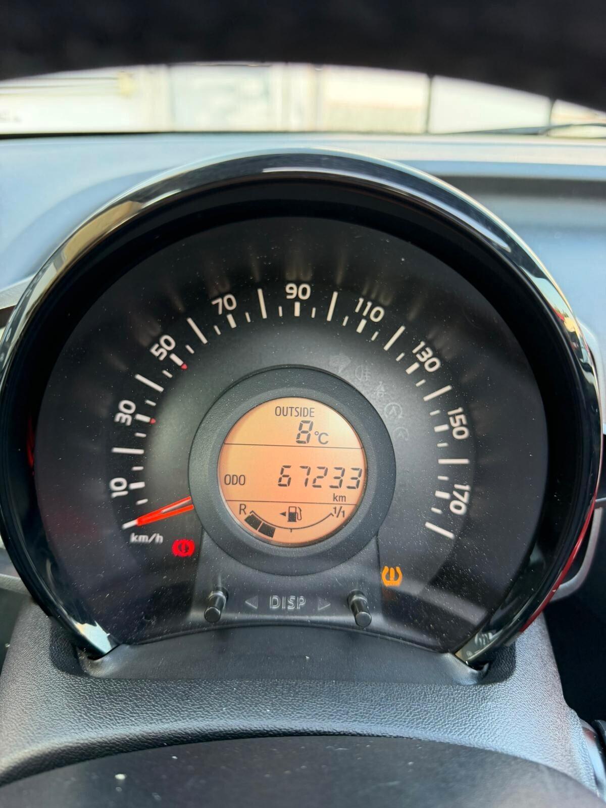 Citroen C1 VTi 72 ETG 5 porte Shine