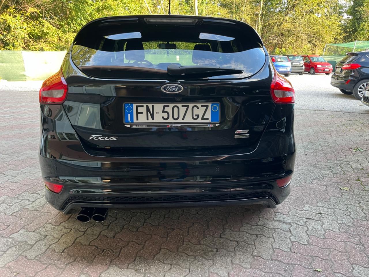 Ford Focus 1.0 EcoBoost 125 CV * ST -LINE*