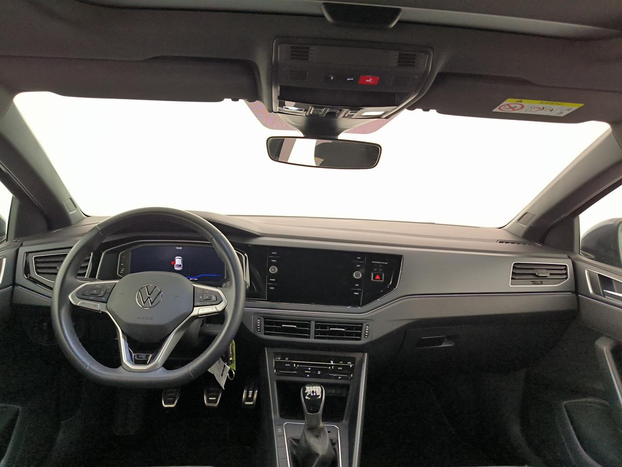 Volkswagen Taigo 1.0 tsi r-line 115cv