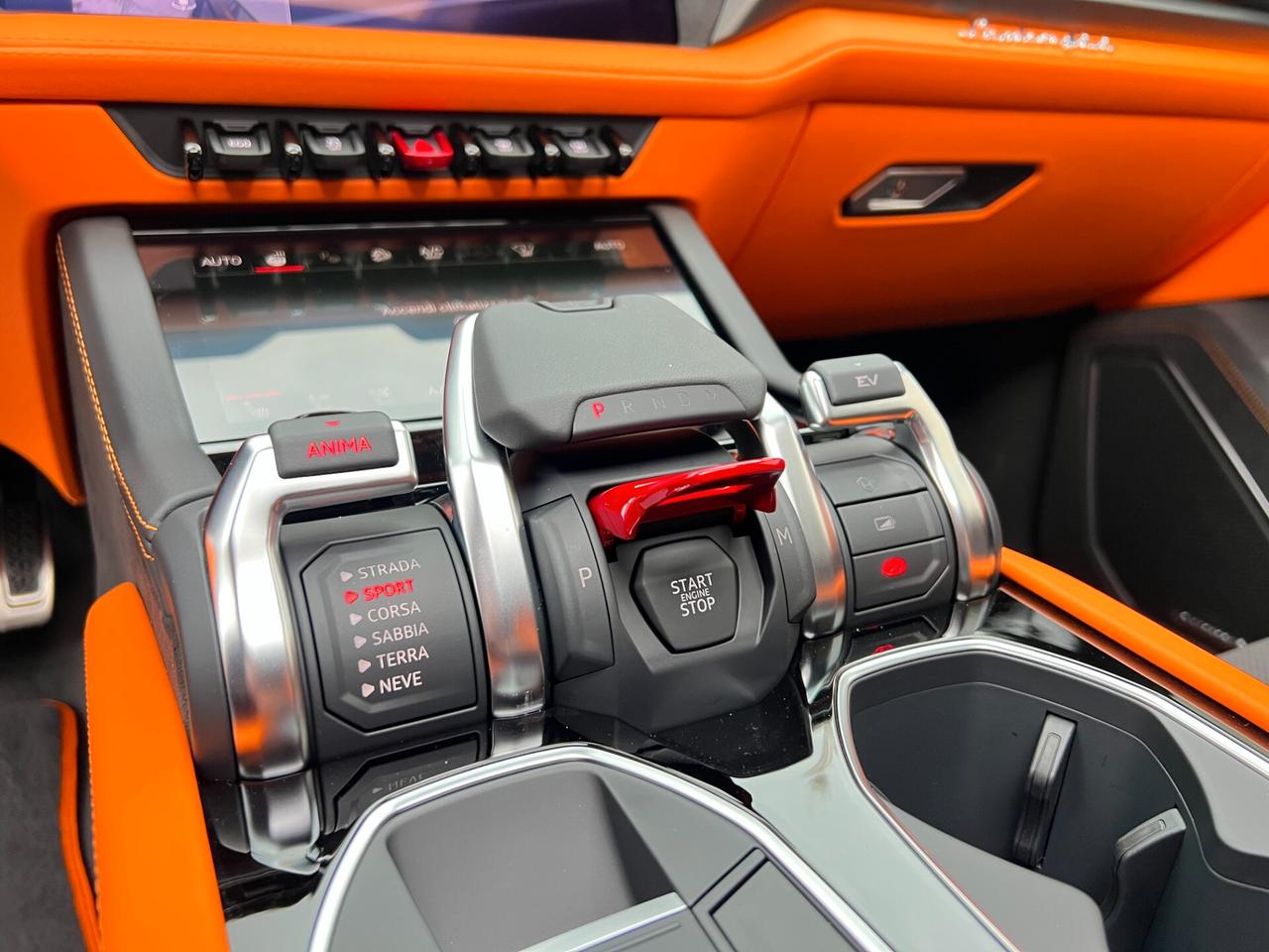 Lamborghini Urus 4.0 phev SE 799 CV V8 ITALIANA KM0 DISPONIBILE IVA ESPOSTA