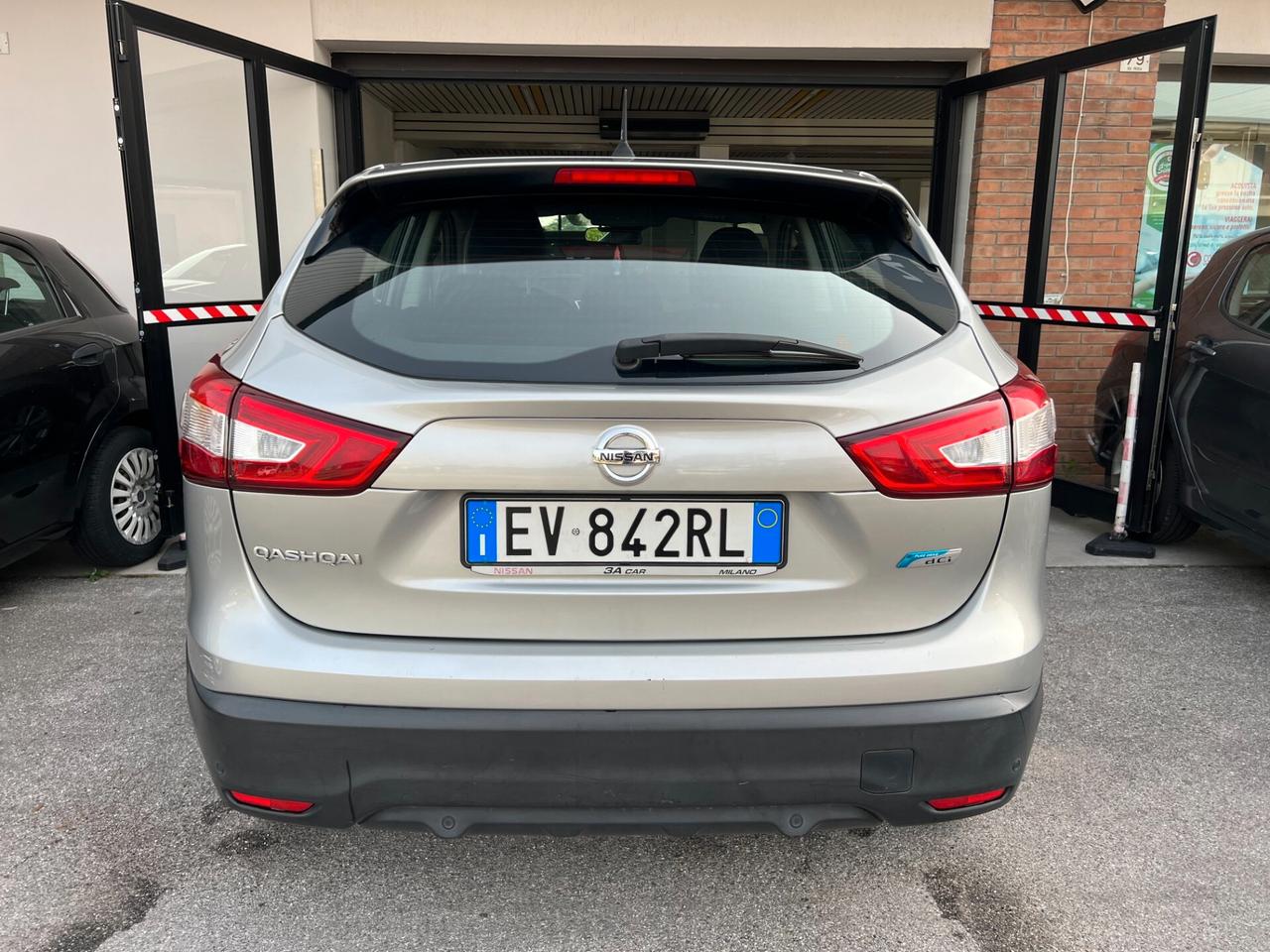 Nissan Qashqai 1.5 dCi Visia