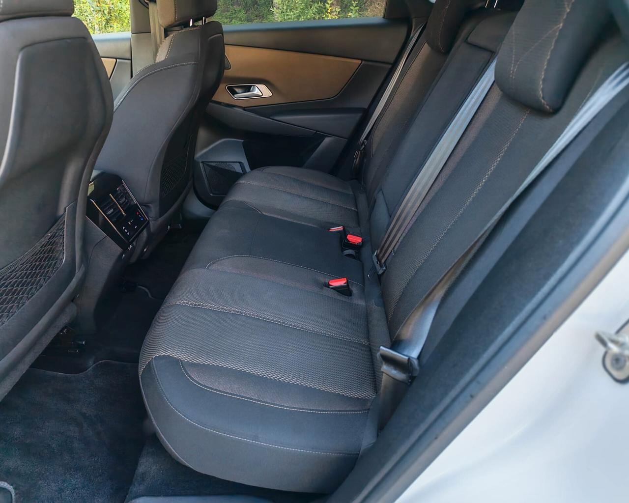 Ds 7 Crossback PureTech 180 aut. Business