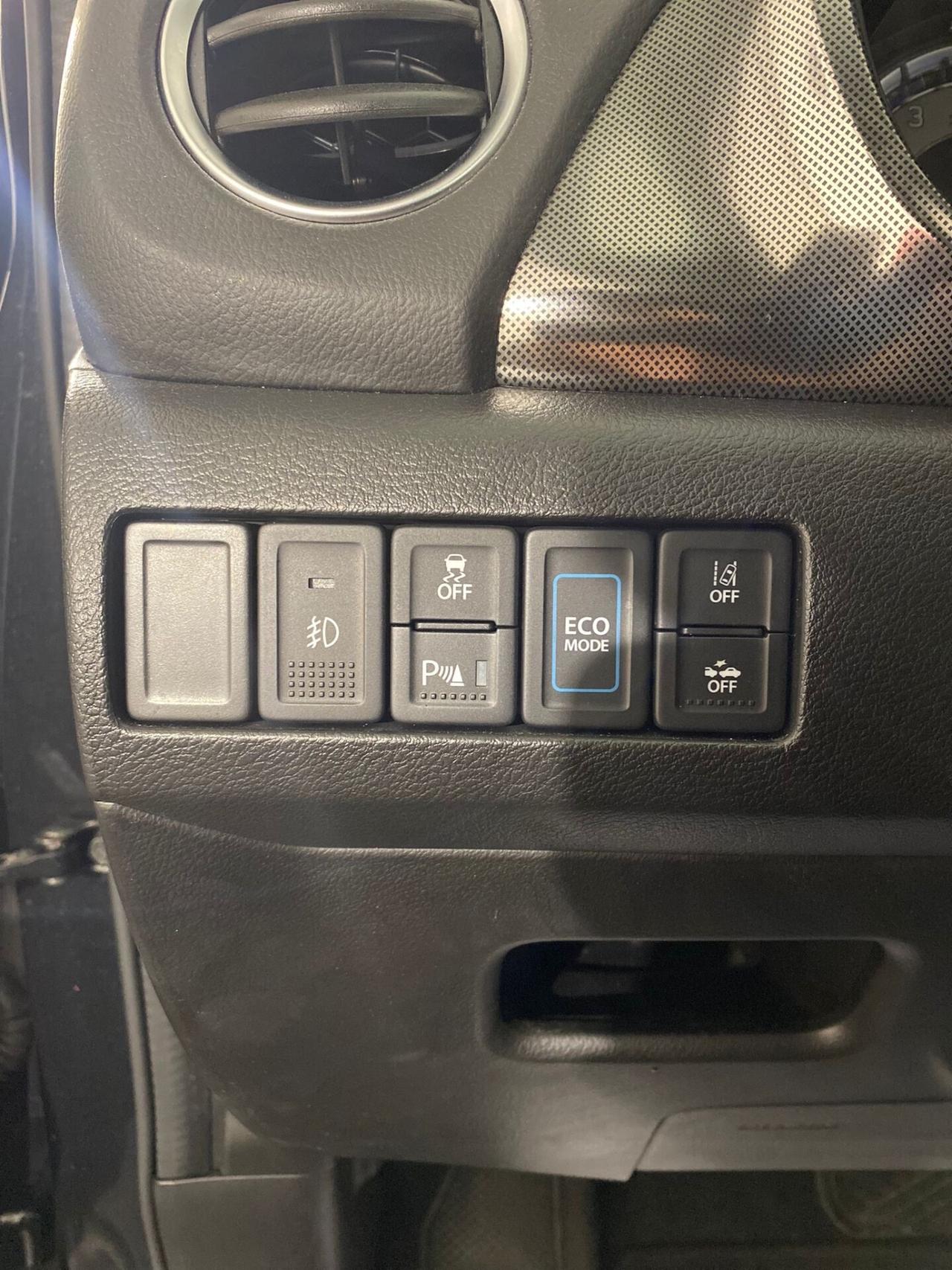 Suzuki Vitara 1.5 Hybrid A/T Starview