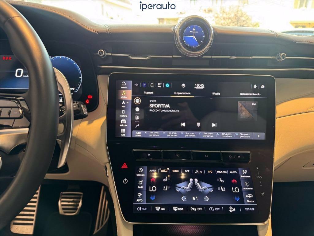 MASERATI Grecale 2.0 mhev modena 330cv auto del 2023