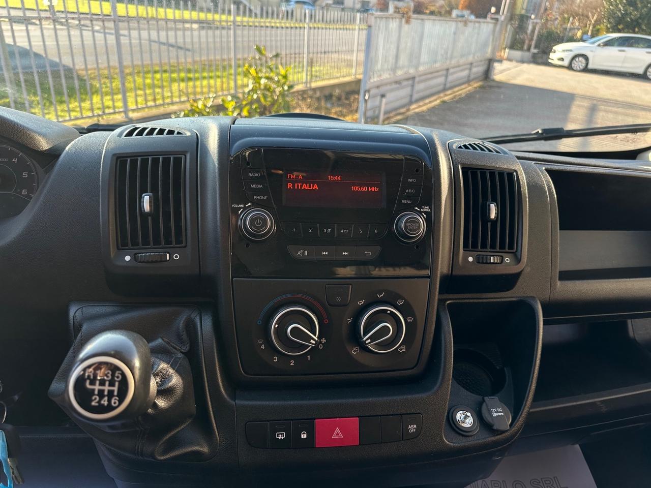 Peugeot Boxer 335 2.2 BlueHDi 140 S&S PC-TM Furgone