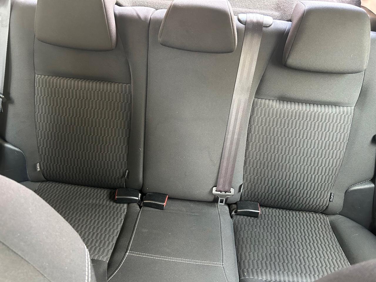 Peugeot 208 1.6 BlueHDi Allure