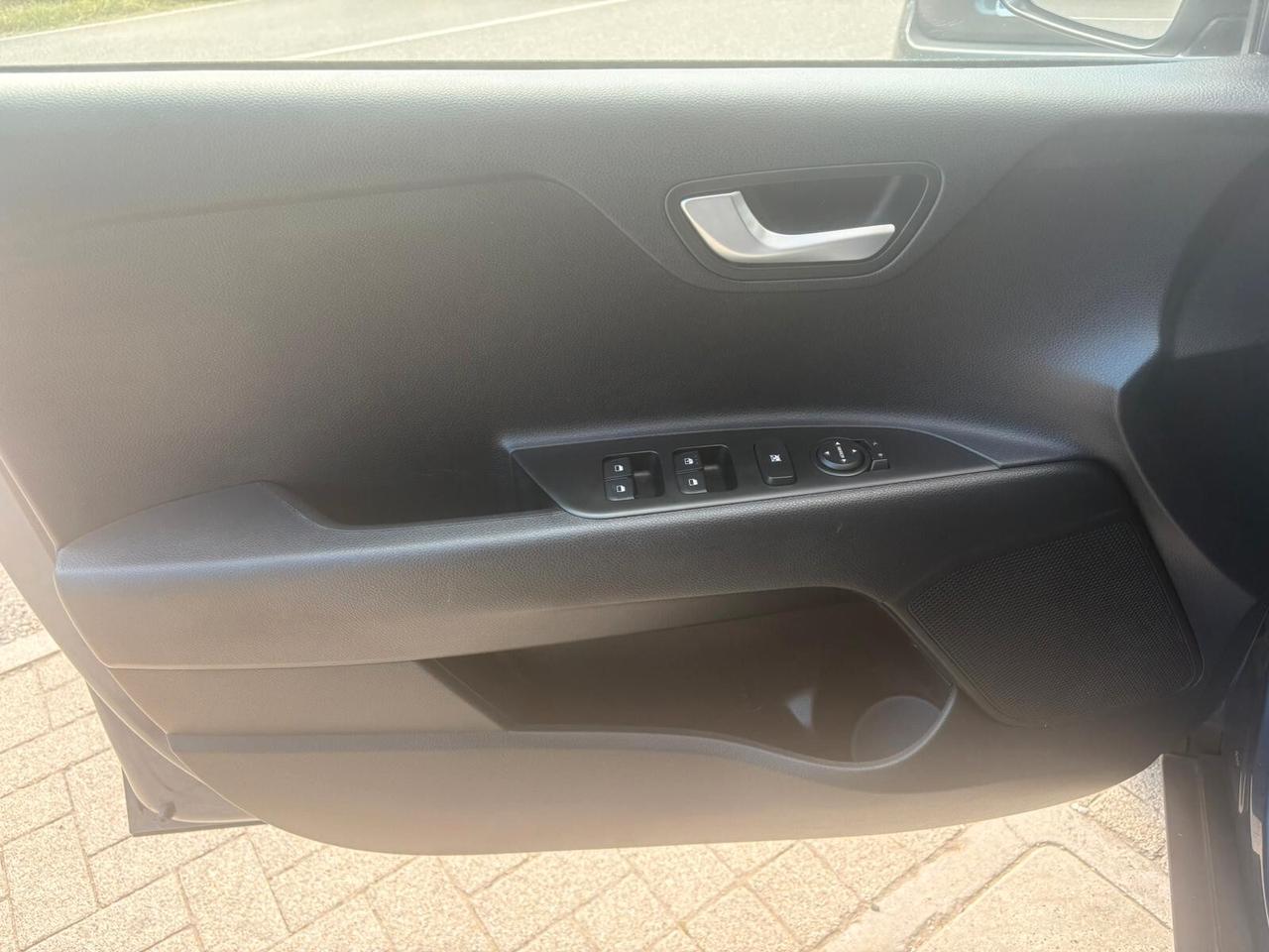 Kia Stonic 1.0 T-GDi 100 CV MHEV iMT GT Line