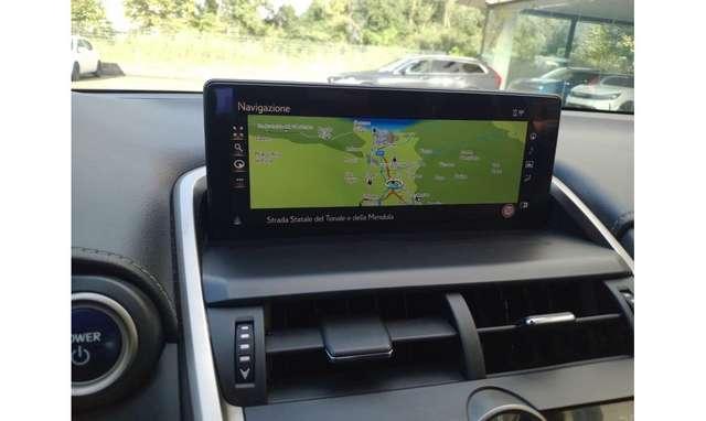 Lexus NX 300 NX I 2018 300h 2.5 Premium 4wd cvt