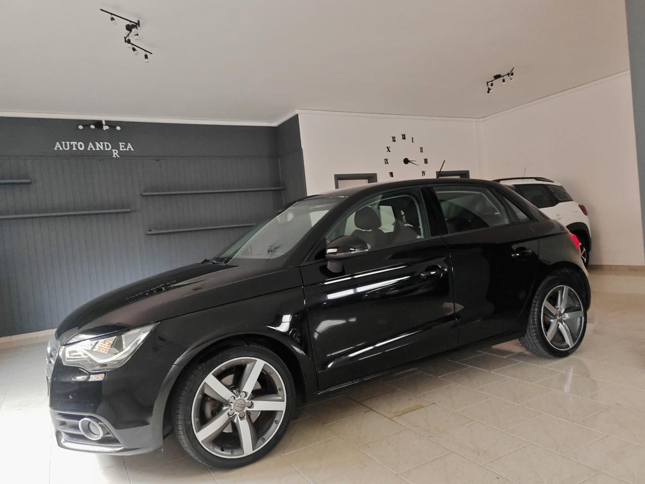 Audi A1 SPB 1.6 TDI 105CV FULL OPTIONAL