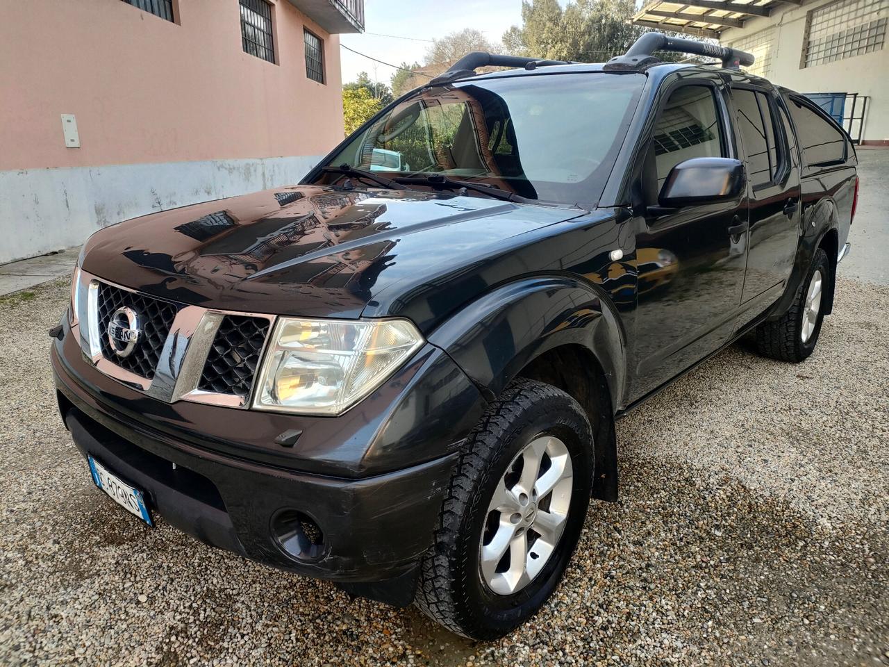 Nissan Navara 2.5 dCi 4p Double Cab LE