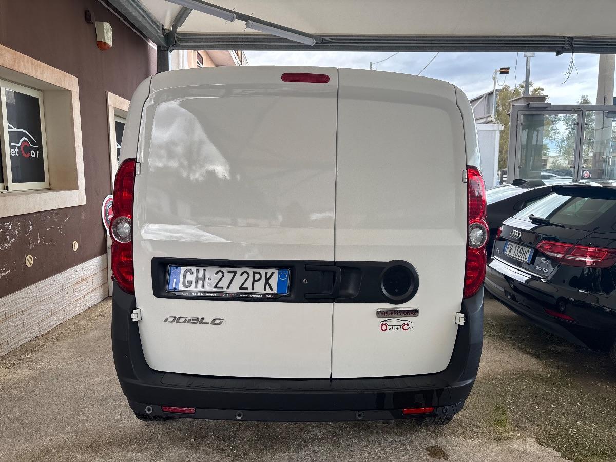 FIAT - Doblò Cargo - 1.6 MJT 120CV S&S Trekking