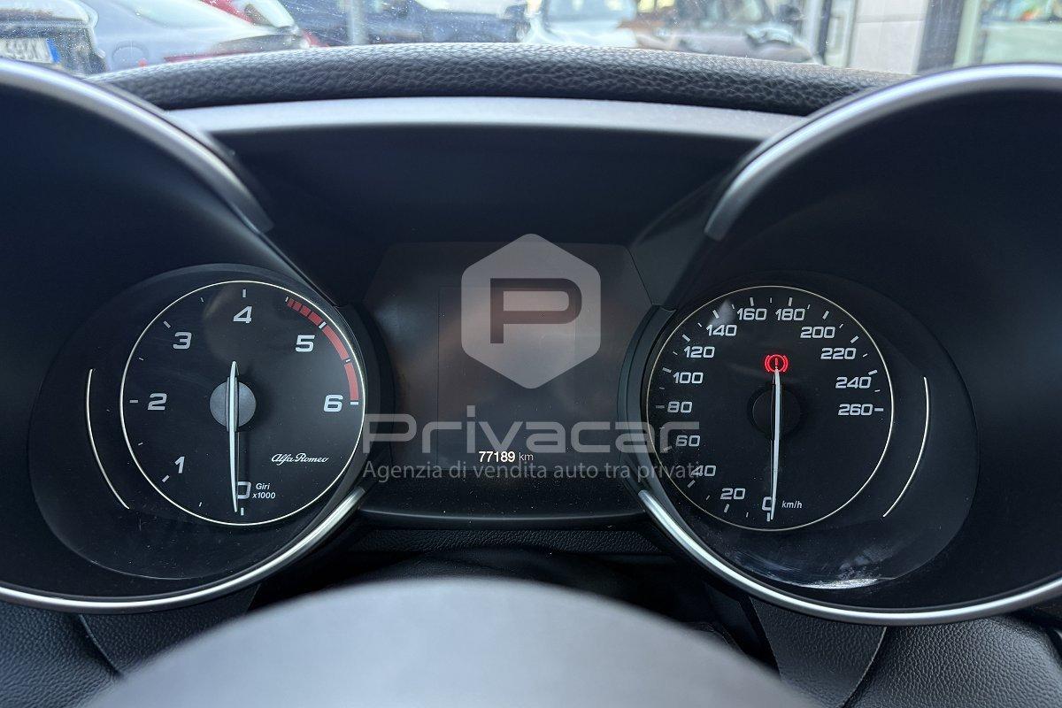 ALFA ROMEO Giulia 2.2 Turbodiesel 150 CV AT8 Business