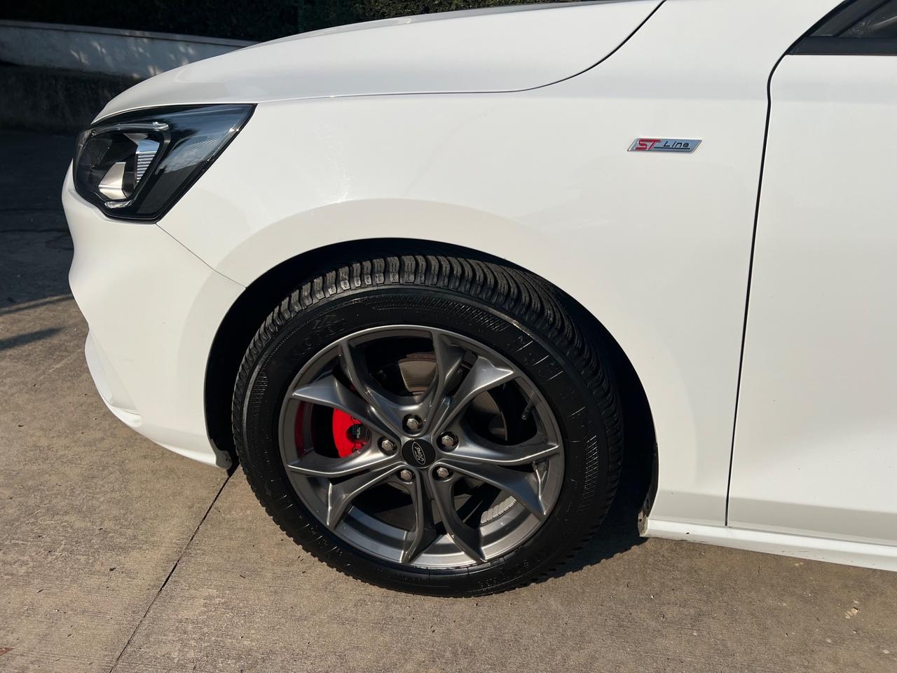 Ford Focus 1.0 EcoBoost Hybrid 155 CV 5p. ST-Line X