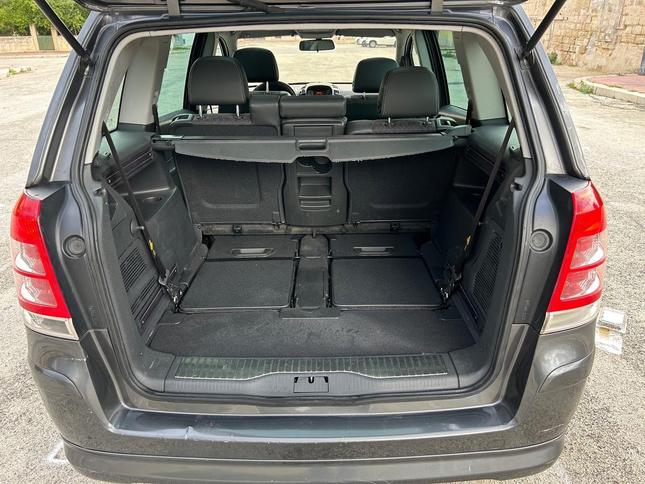 Opel Zafira 1.9 16V CDTI 150CV Cosmo