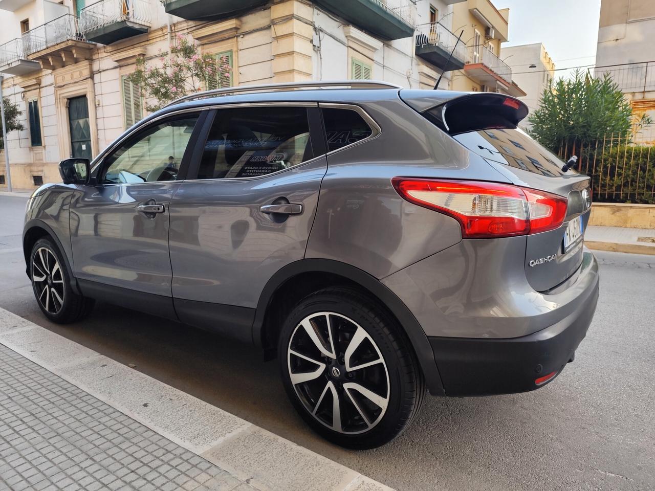 Nissan Qashqai 1.5 dCi 110CV Tekna TETTO NAVI