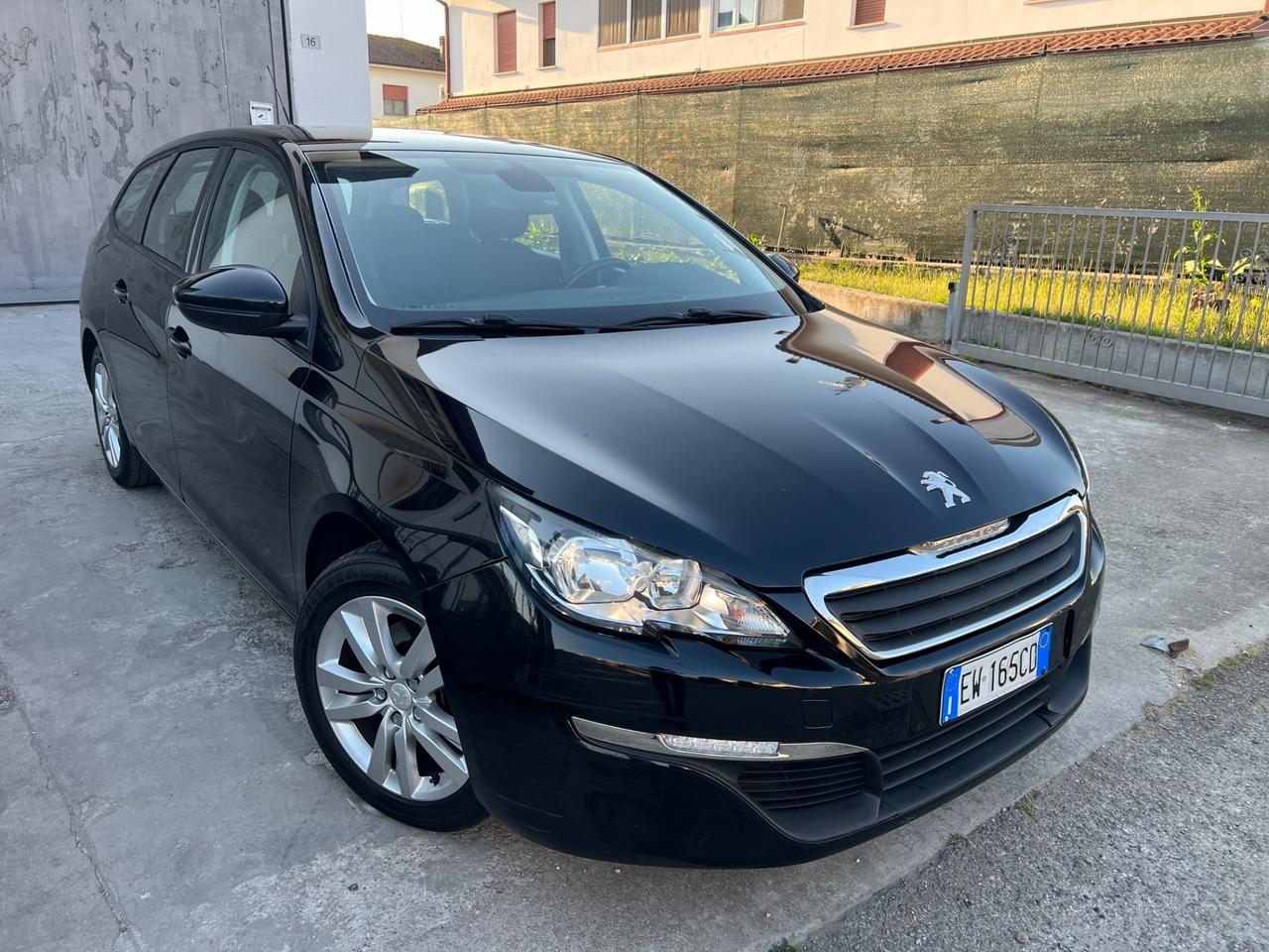 Peugeot 308 1.6 e-HDi Diesel 6MARCE POCHI KM