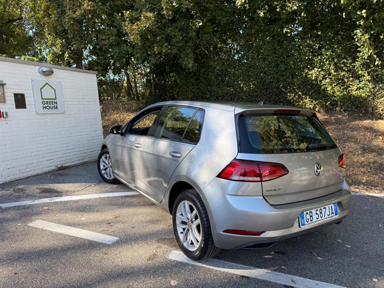 Volkswagen Golf 1.5 TGI DSG benzina/metano 130cv