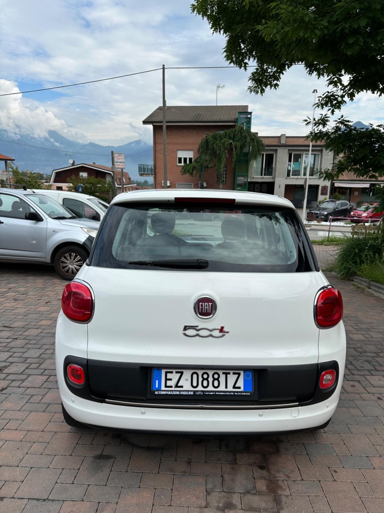 Fiat 500L 1.6 Multijet 105 CV Pop Star