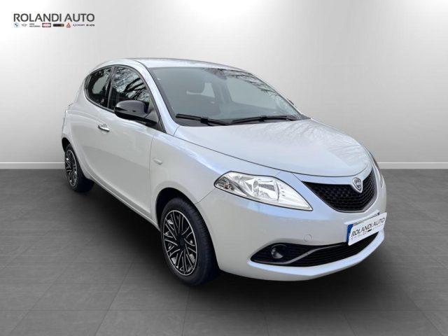 LANCIA Ypsilon 1.0 hybrid Gold s&s 70cv