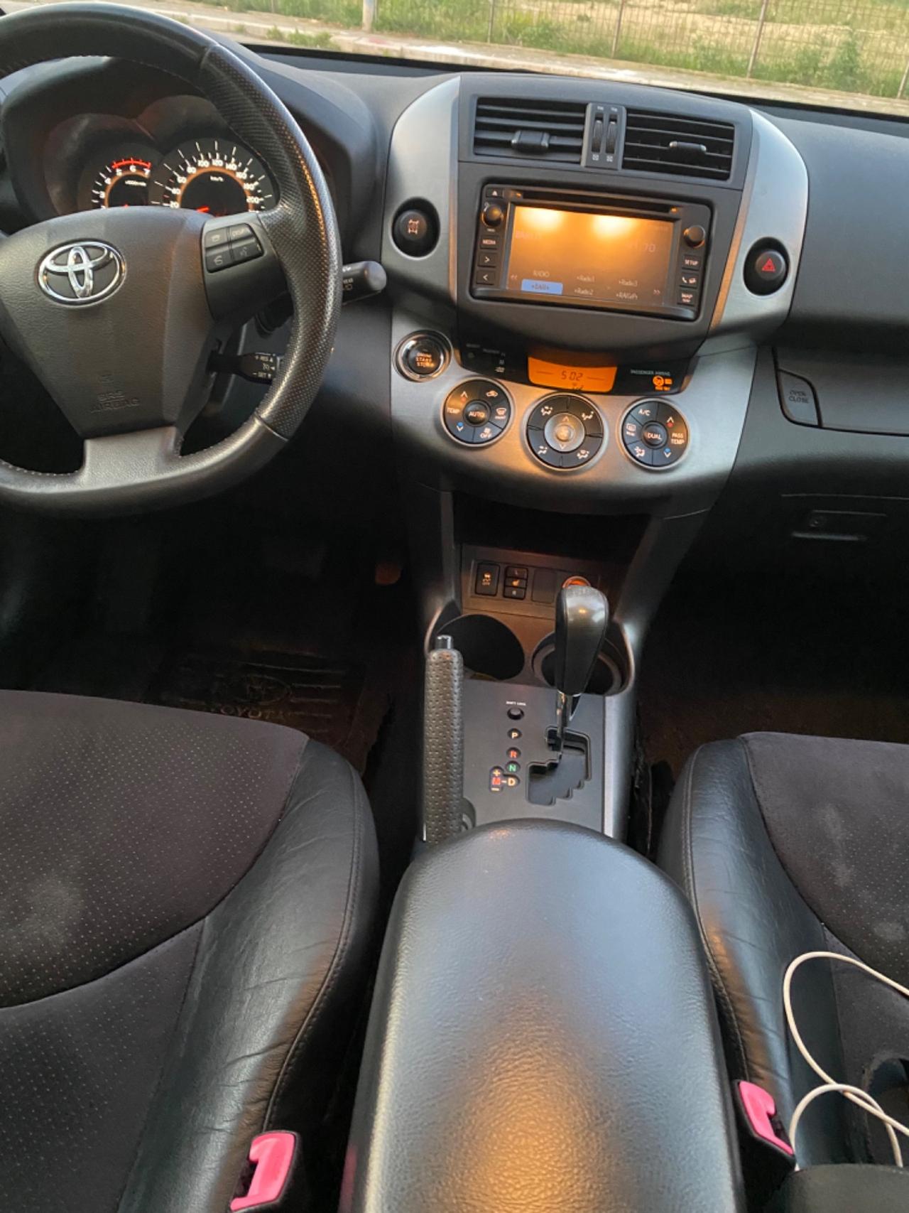 Toyota RAV 4 RAV4 2.2 D-4D 150 CV DPF Exclusive