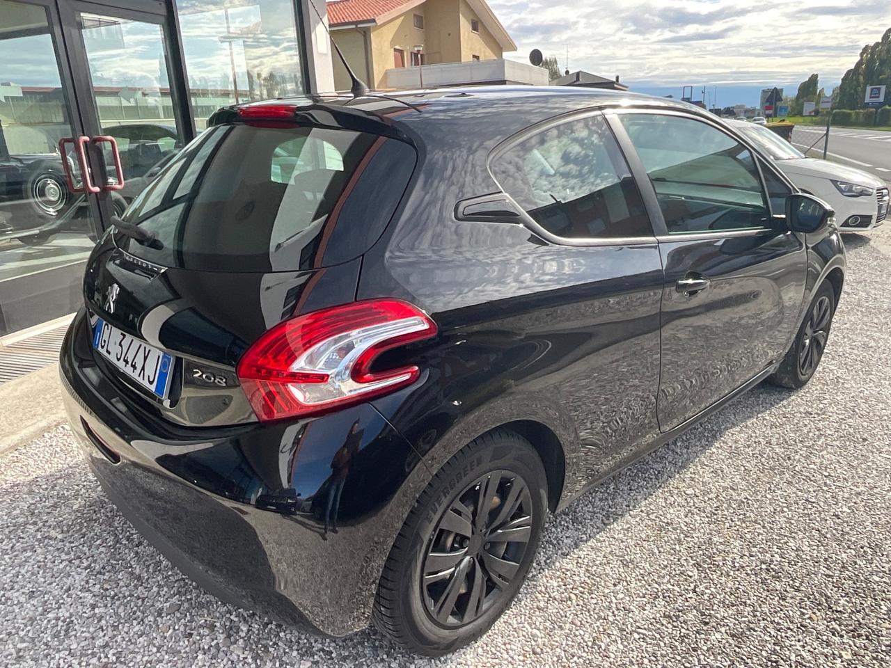 Peugeot 208 1.2 VTi 82 CV 3 porte Active