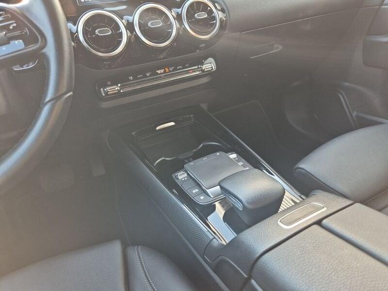 Mercedes-Benz GLA GLA 200 d Automatic Sport