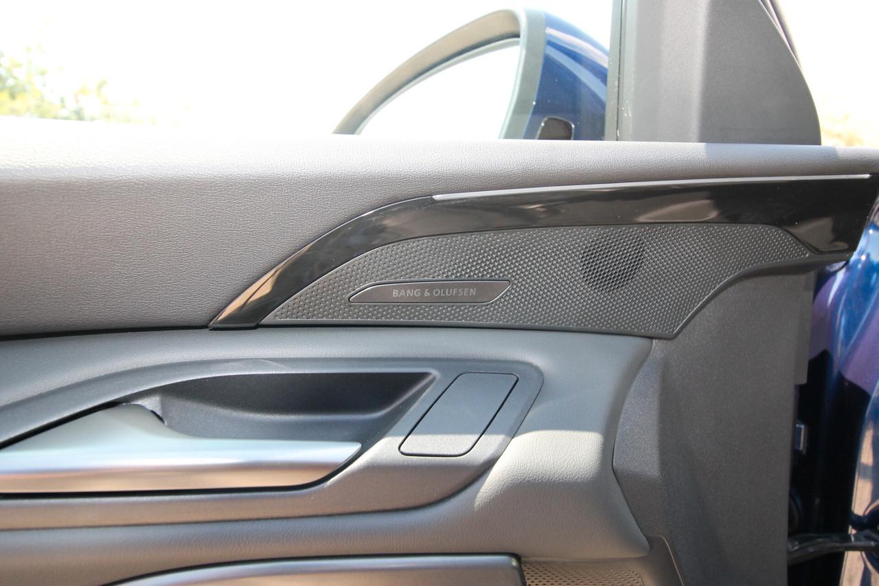 Audi Q5 40 TDI S tronic Launch edition line 2025