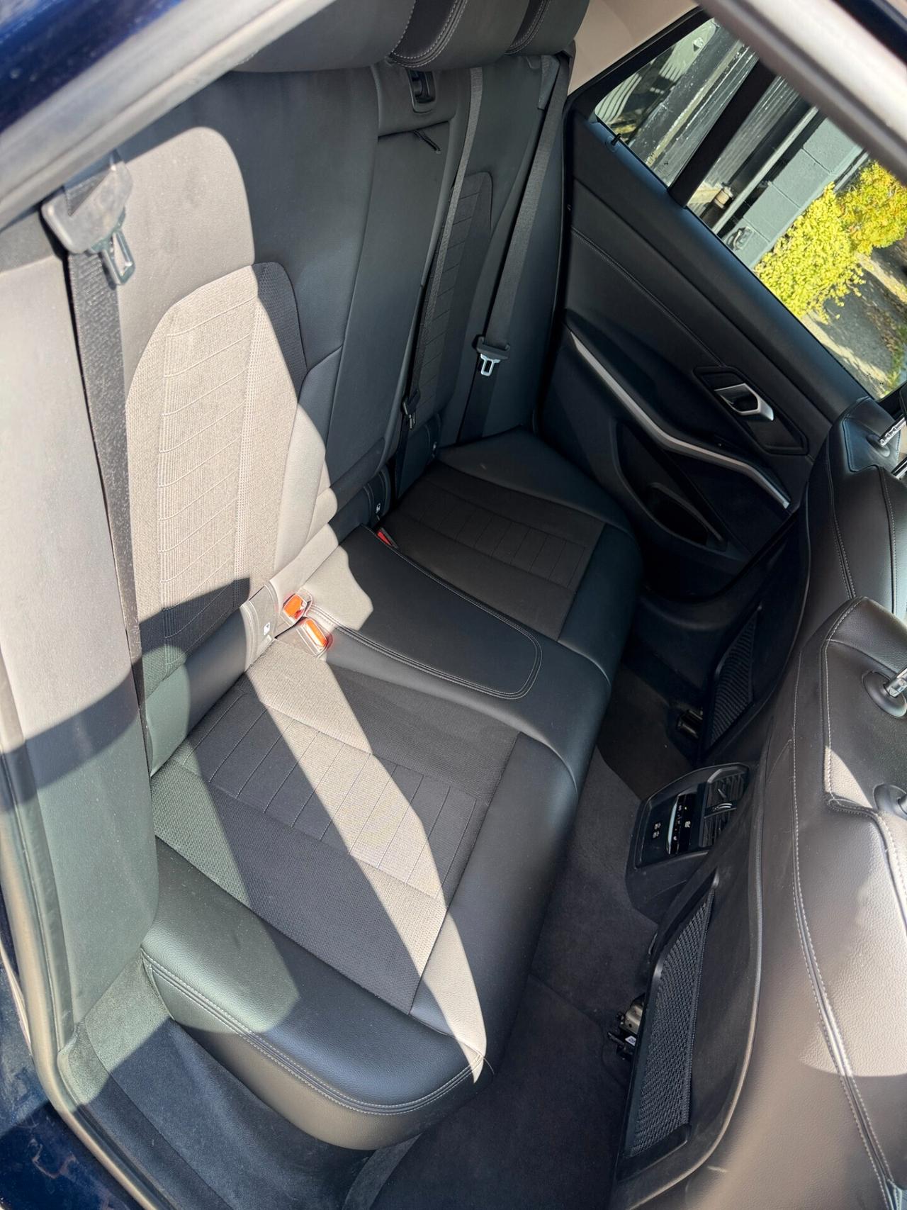 Bmw 318 318d 48V Touring Sport