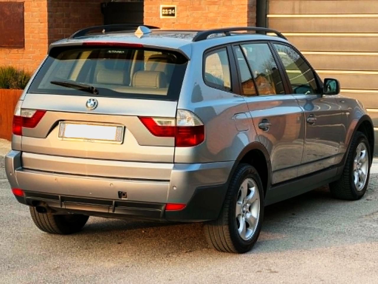 BMW X3 2.0d X-Drive-Pelle,Navi,Xeno-Garanzia-2009
