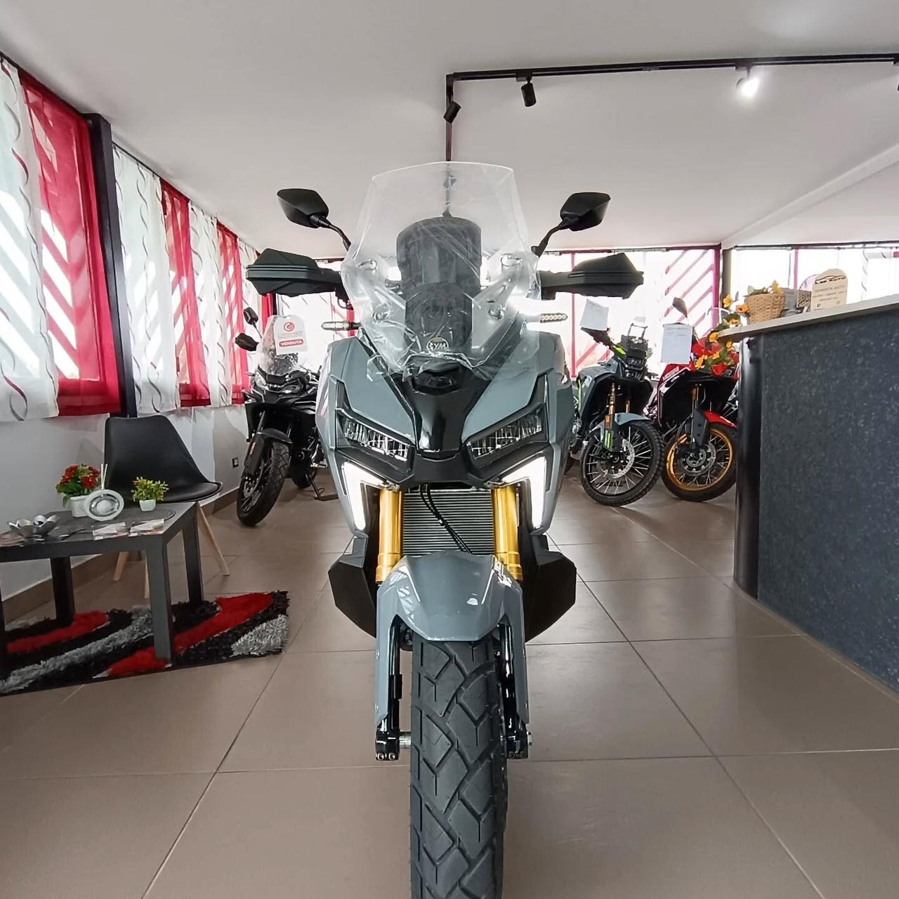 Sym Adx 400 TG NUOVI DA IMMATRICOLARE