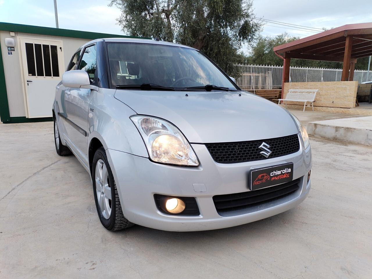 Suzuki Swift 1.3 DDiS 75cv 5 porte NEOPATENTATI