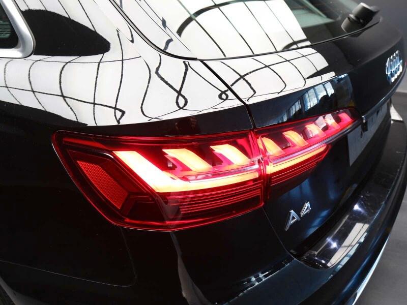 AUDI A4 5ª serie A4 Avant 30 TDI/136 CV S tron...