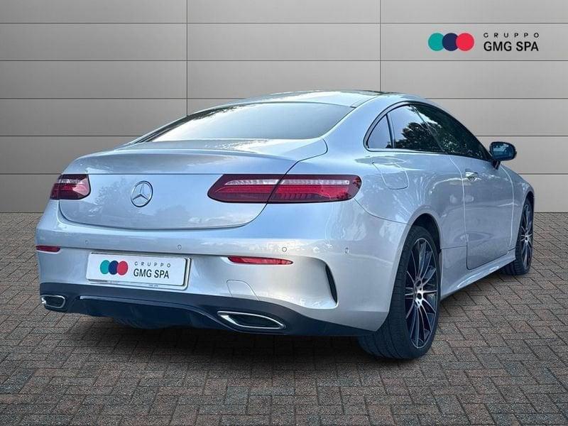 Mercedes-Benz Classe E Cpé E Coupe 220 d Premium Plus 4matic auto