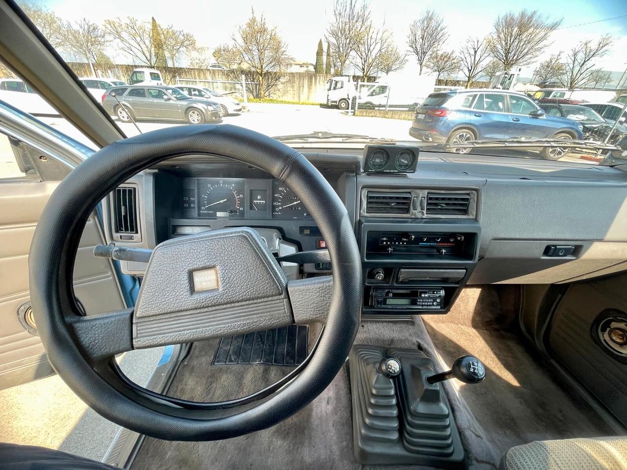 NISSAN KING CAB 2.5 - PICK UP 4 X 4