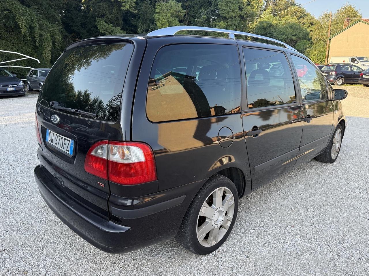 FORD GALAXY 1.9 TDI 130 CV PER RICAMBI